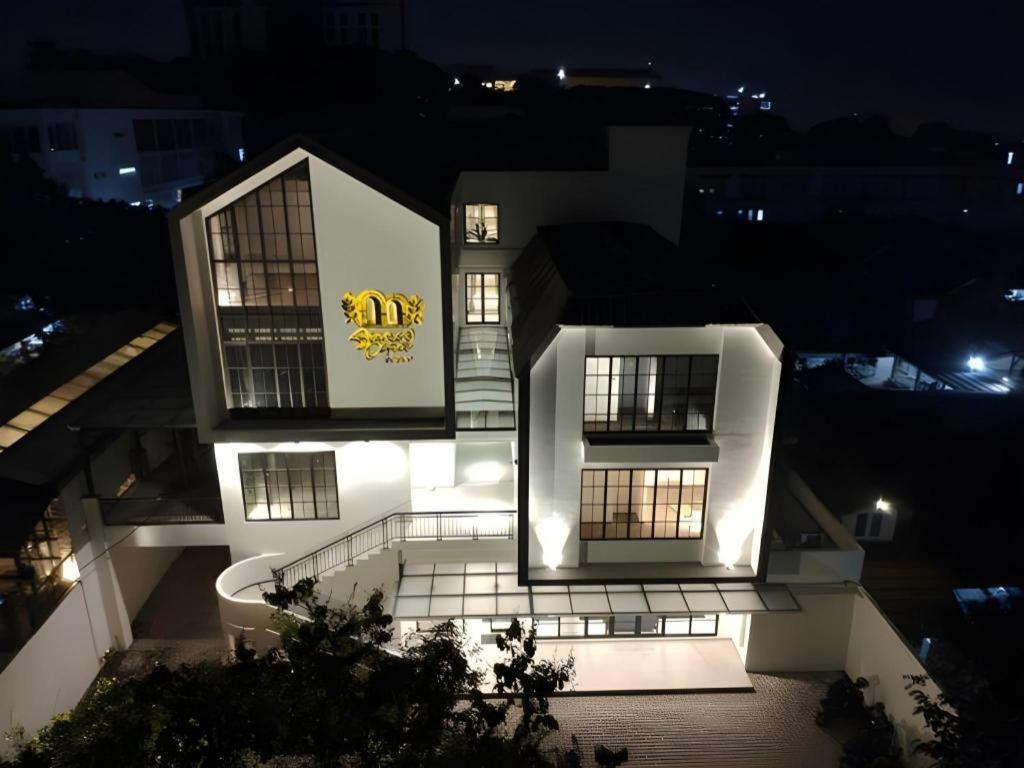 Bianco Costel Hotell Bogor Exteriör bild