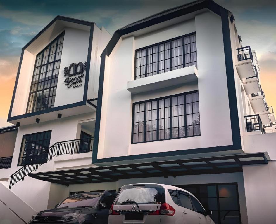 Bianco Costel Hotell Bogor Exteriör bild