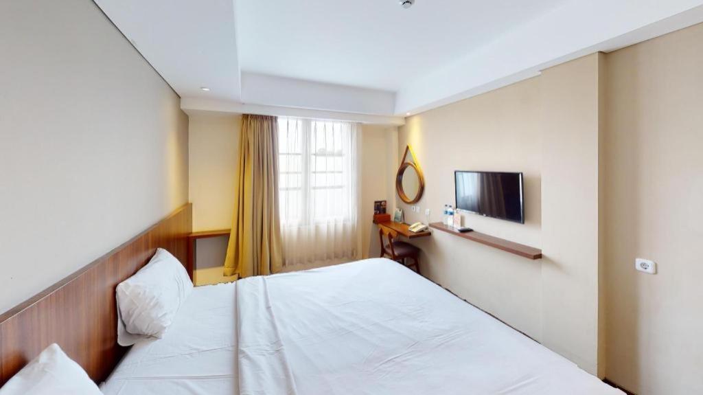 Bianco Costel Hotell Bogor Exteriör bild
