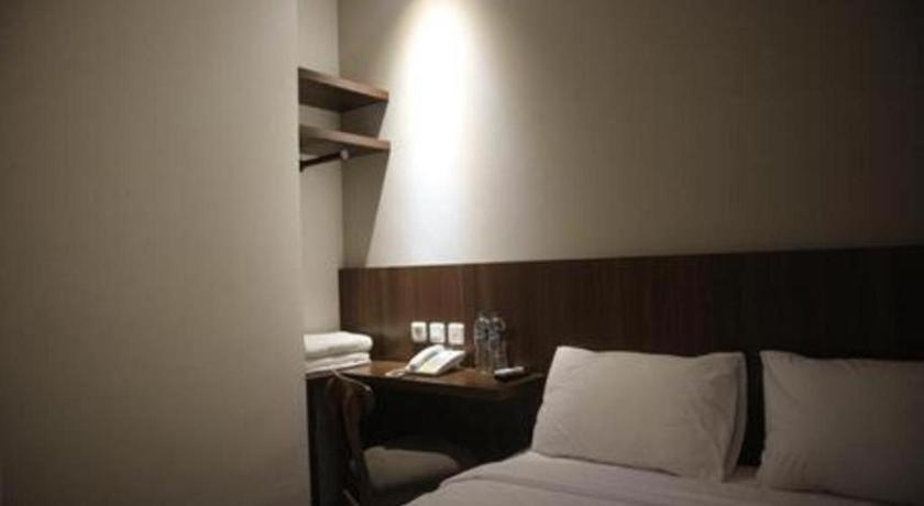 Bianco Costel Hotell Bogor Exteriör bild
