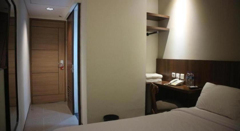 Bianco Costel Hotell Bogor Exteriör bild